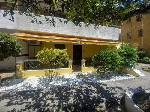 Angela's Cute Apartment (A/C, WiFi, Little Garden)