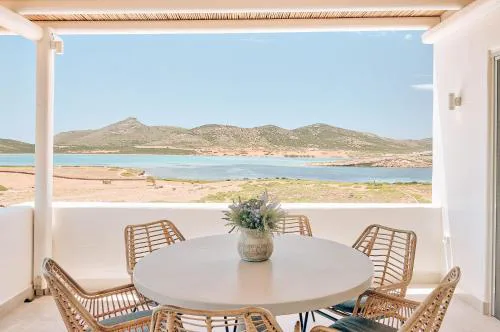 Antiparos Thea