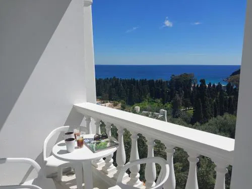 Dimitra's Apartments 4 klm away from Chora