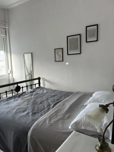 Moderna Yaya - Andros Chora