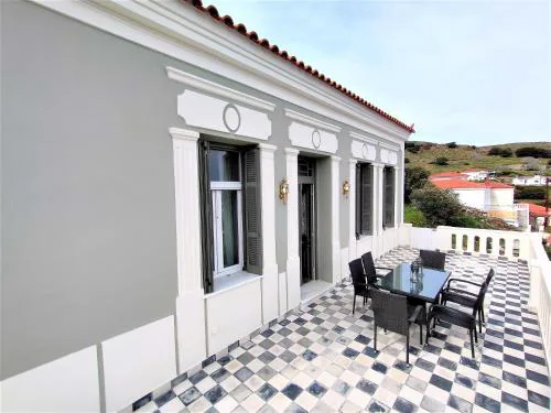 Spiti Sea View Neoclassical House in Stenies