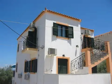 Flisvos Apartments