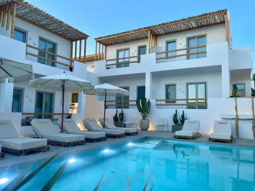 Mykonos Dot Suites