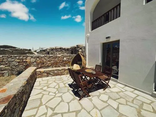 Captain's Villa - Sea Serenity in Folegandros