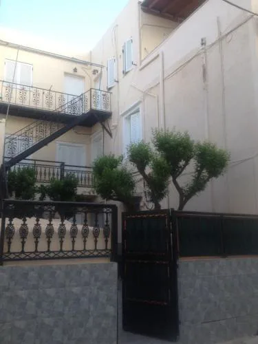 Soulas apart -Ρέα-