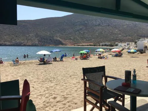 Cozy Studio in Beautiful Apollonas Beach Naxos