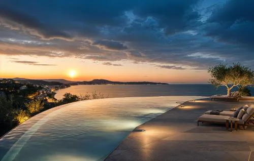 Ionian Hill Hotel