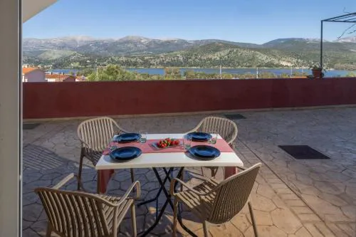 Aelia seaview apartment - Argostoli apartments