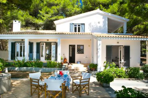 Noctiluca Beach House