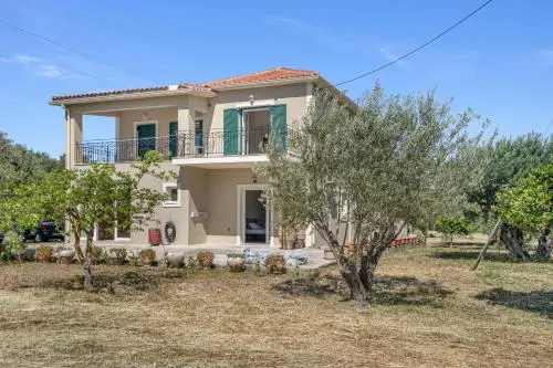 Panagis Apartments