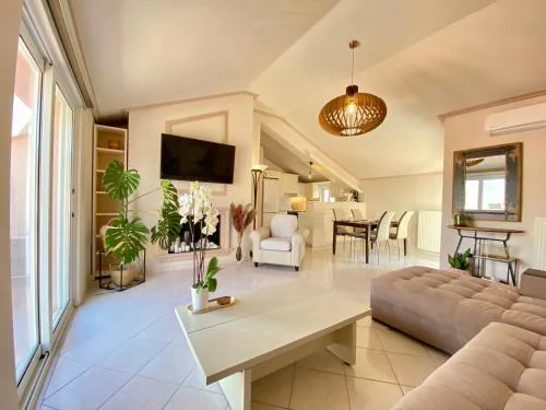 Valeria's Apartment