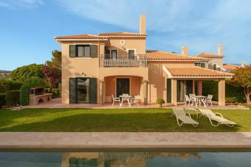 Villa Iro