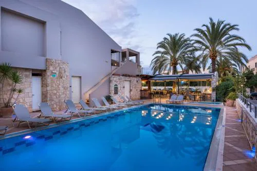 Elotis Suites