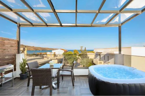 Villa Cicada Chania, steps from the beach, Car included