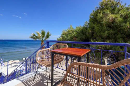 Niko's Beach Suites Νο2