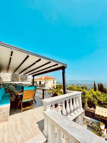 Iris Luxury House