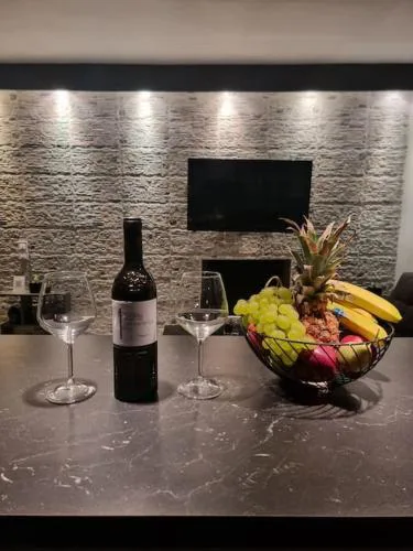 LuxVilla