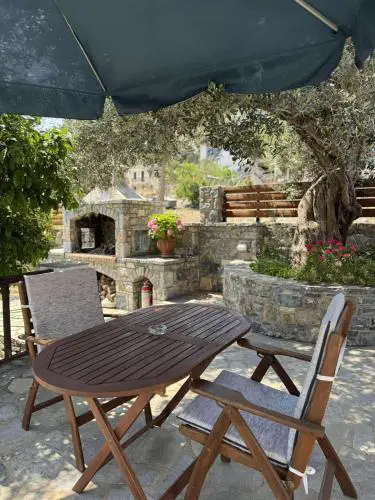 Christina Traditional House