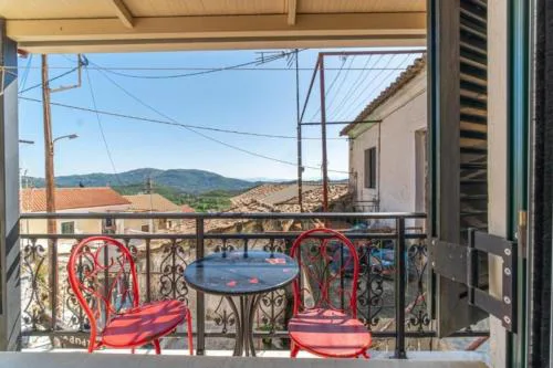 Casa Alexandros - Charming 2-Story Corfiot Retreat