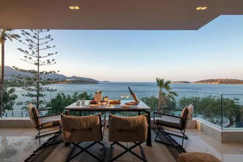 SEA BREEZE Luxury Appt