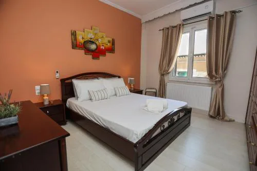 Aphrodite's Ionian Apartment