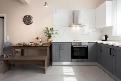 Aris by Anita Holiday Homes