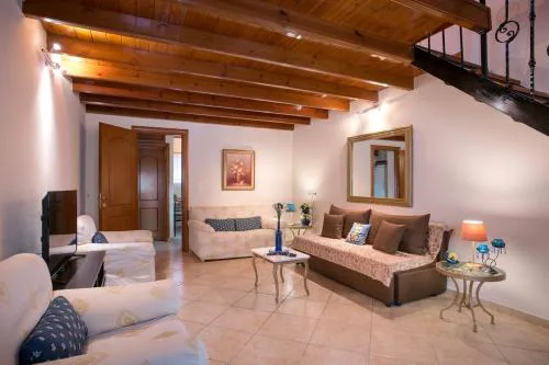 Aris Cosy Casa
