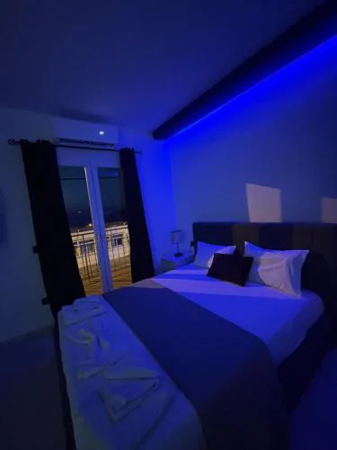 Port View Suite