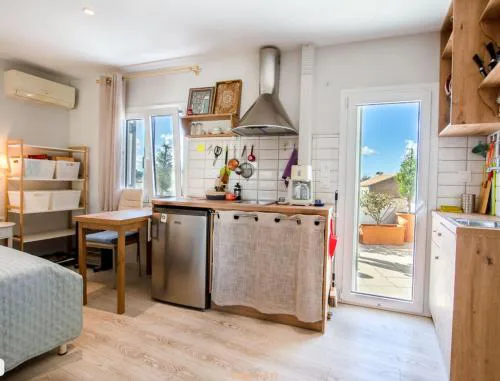 Seaview Terrace Studio at Corfu City Center!