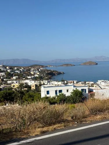 Syros by the Bay