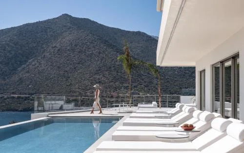 Ode Iconic Residence, forever in blue - Best Villa, By ThinkVilla