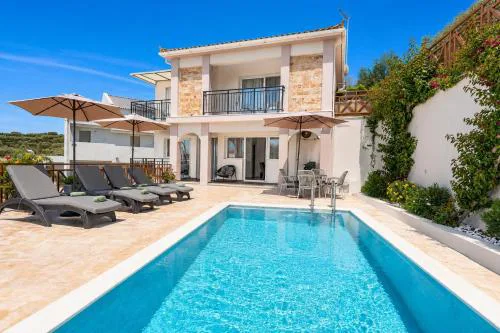Villa Naisy