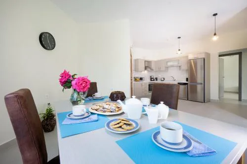 Ariadne Apartment