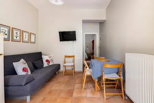 Myrtia Apartments