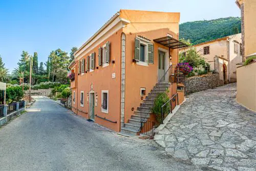 The Botzos Residence - Terracotta & Olive Suites