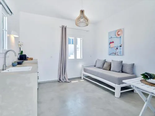 Amber Apartment