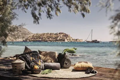 Domes of Elounda, Autograph Collection