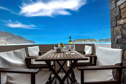 Plaka on the Water - 2 Apts for Families