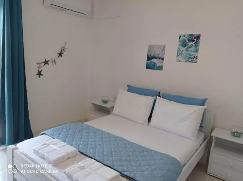ΕΛΕΝΕΙΡ 2 Μεγάλο οροφοδιαμέρισμα στην Ερμούπολη
