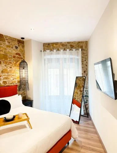 Lithos Syros