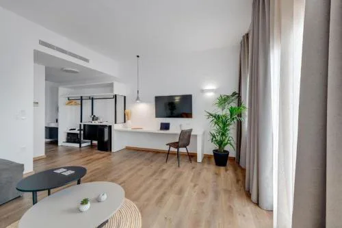 Marion Suite