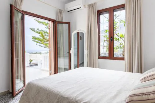 Kaminia Holiday Homes