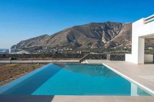 Platies Luxury Apartments Santorini
