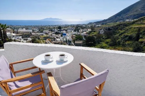 Tiara hideaway house
