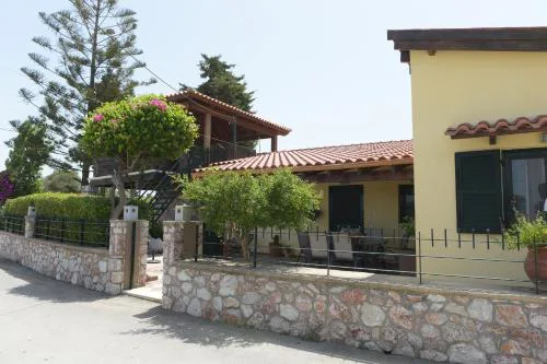 Kiparisia Villa