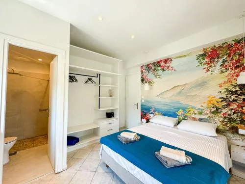 Reginas studios & apts-Bougainvillea Studio Suite Fiscardo with Private Terrace