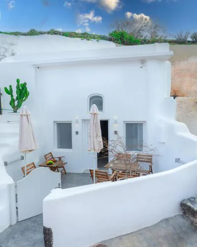 Vivid Caves 2 Bedroom Cavehouse