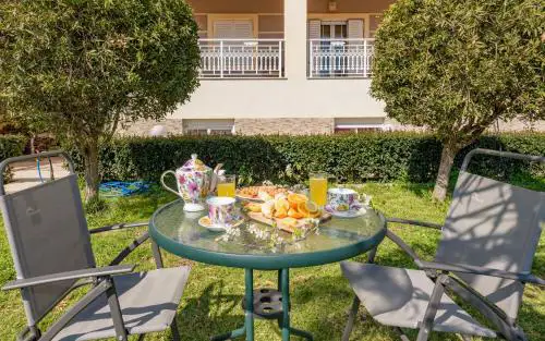 Eleni's cozy apartment in Tsilivi