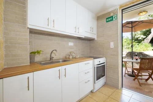 Galatas Maisonette