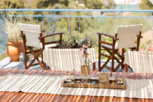 AGIAZI Poros Summer House
